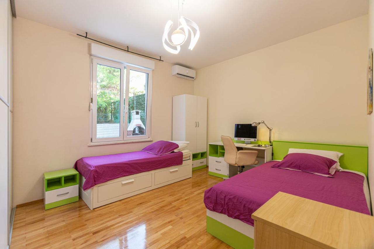 Apartment Relax Whit Big Terrace 170m2 Near The Split